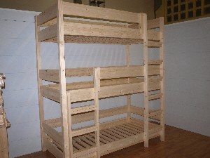 Fornitura di n° 1 letto a castello Vittorio a 3 posti