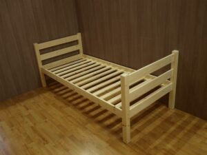 Letto singolo Vittorio in legno di abete grezzo materasso di cm.80x190